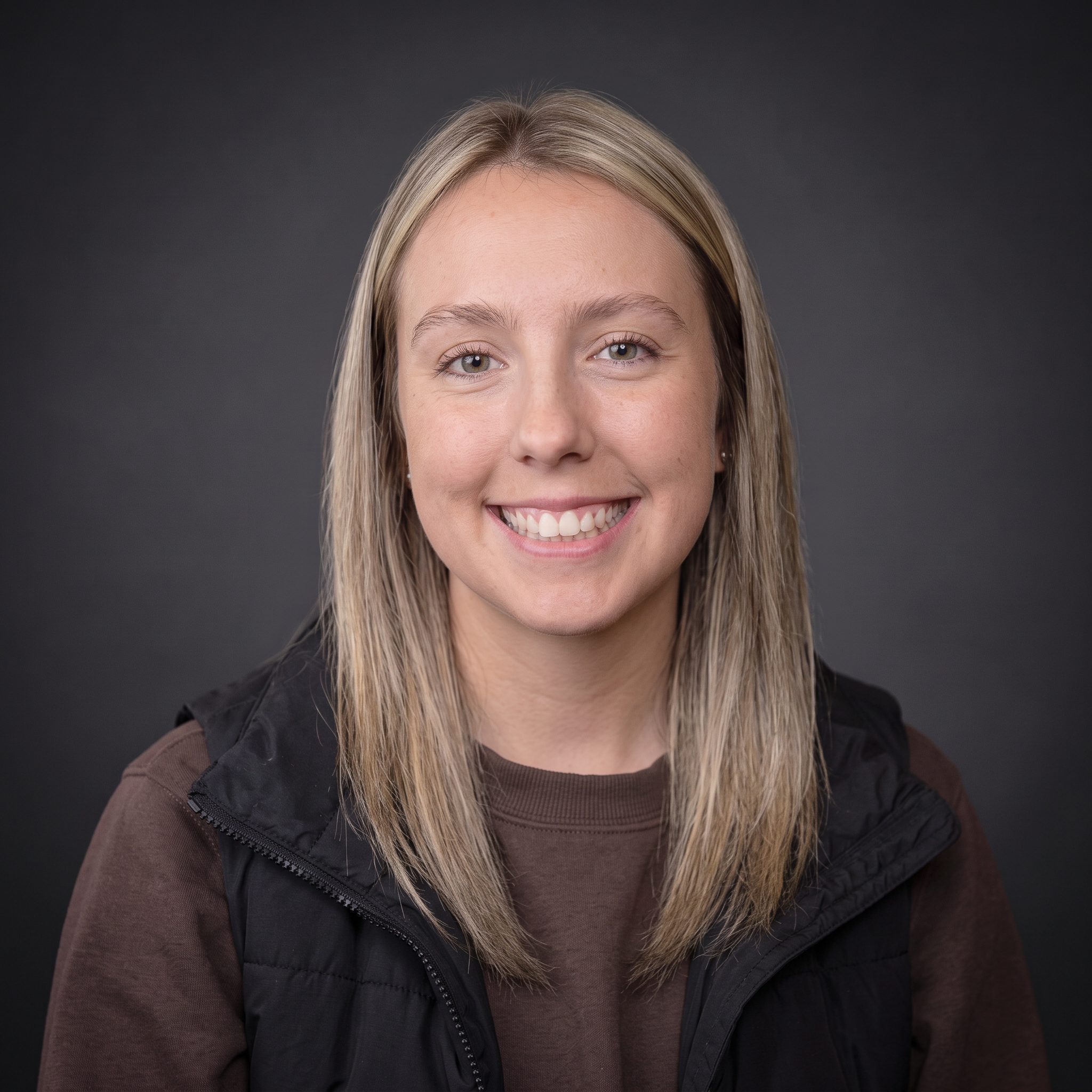 Marissa Reggettz, Social Media Coordinator